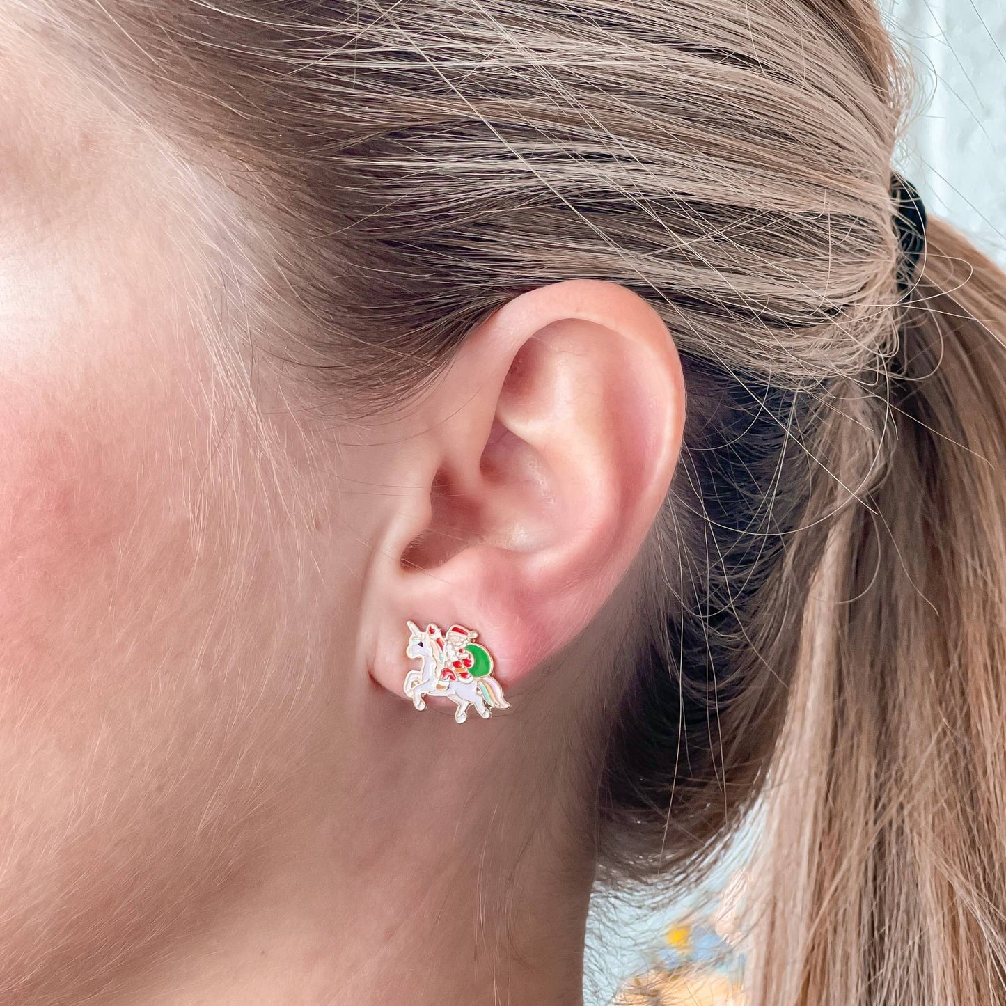 Prep Obsessed Wholesale'Santa's Magical Christmas' Unicorn Signature Enamel Studs
