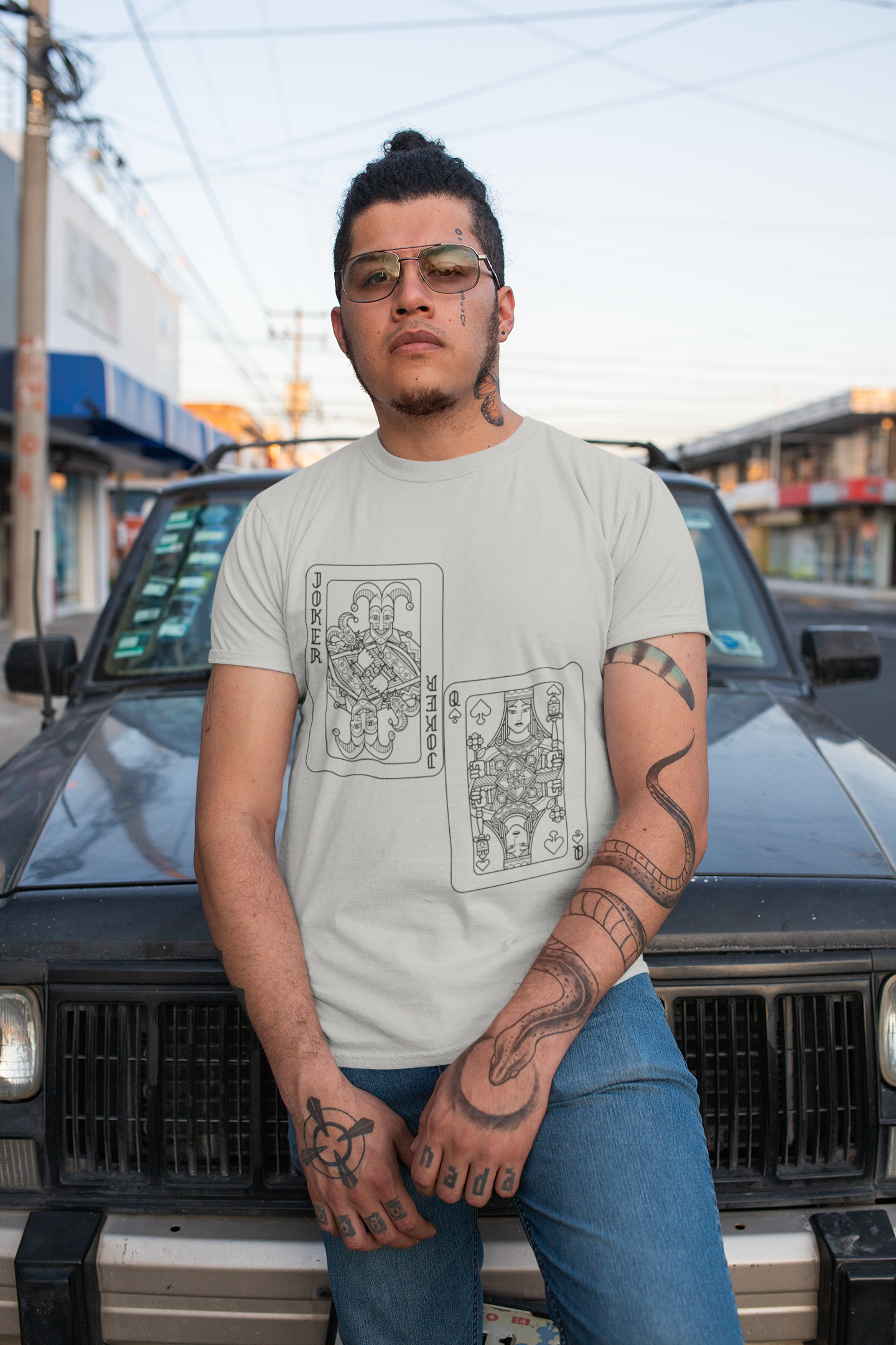 Joker and Queen Unisex Jersey Short Sleeve Tee
