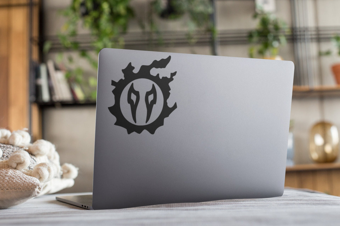FFXIV Viper Meteor Job Icon Vinyl decal for laptop, car, window, mirror, bumper, mug, water bottle, or more!  FF14 Final Fantasy 14