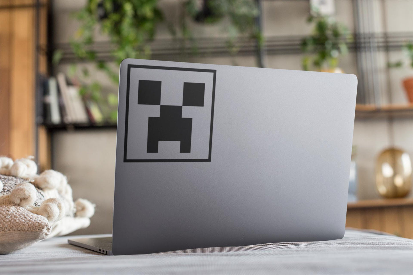 Minecraft Creeper Icon Vinyl decal for laptop, car, window, mirror, bumper, mug, water bottle, or more!