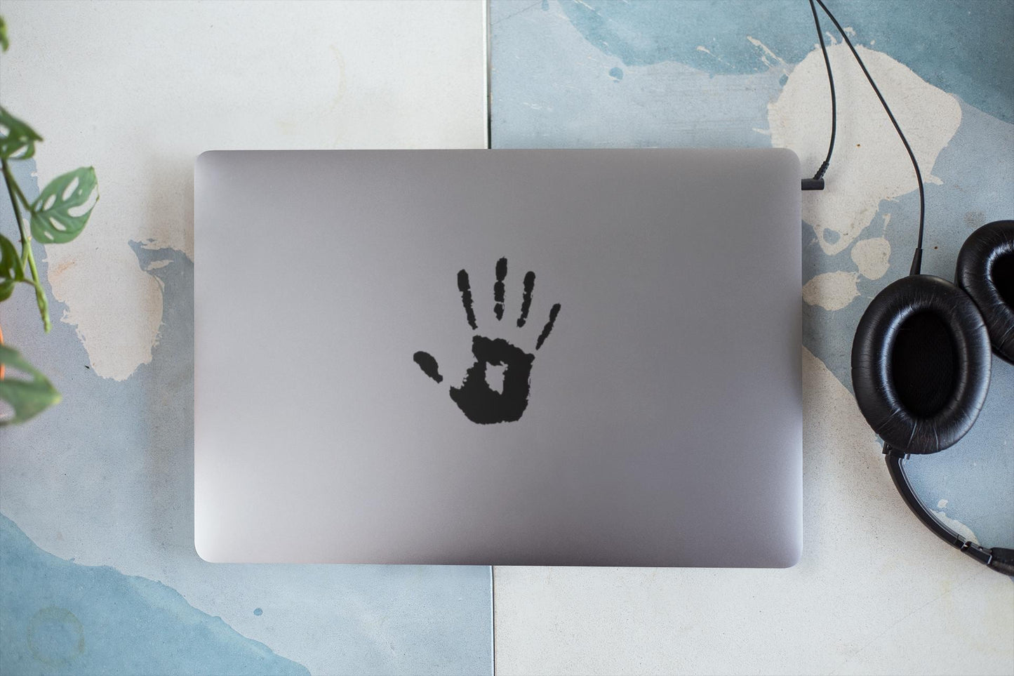 Dark Brotherhood Hand Logo Vinyl decal for laptop, car, window, mirror, bumper, mug, water bottle, or more! TES IV