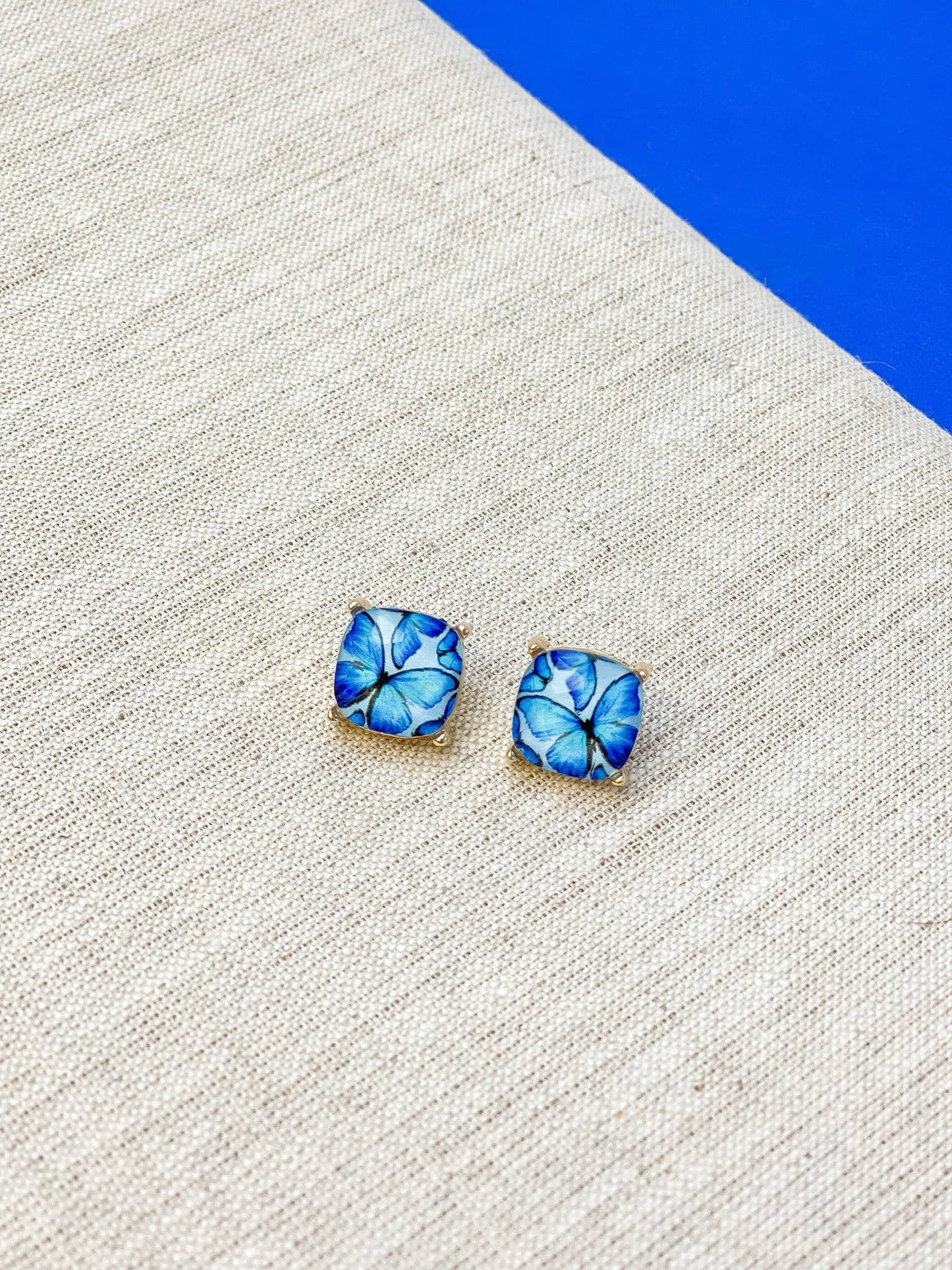 Prep Obsessed Wholesale Printed Butterfly Glass Stud Earrings - Blue